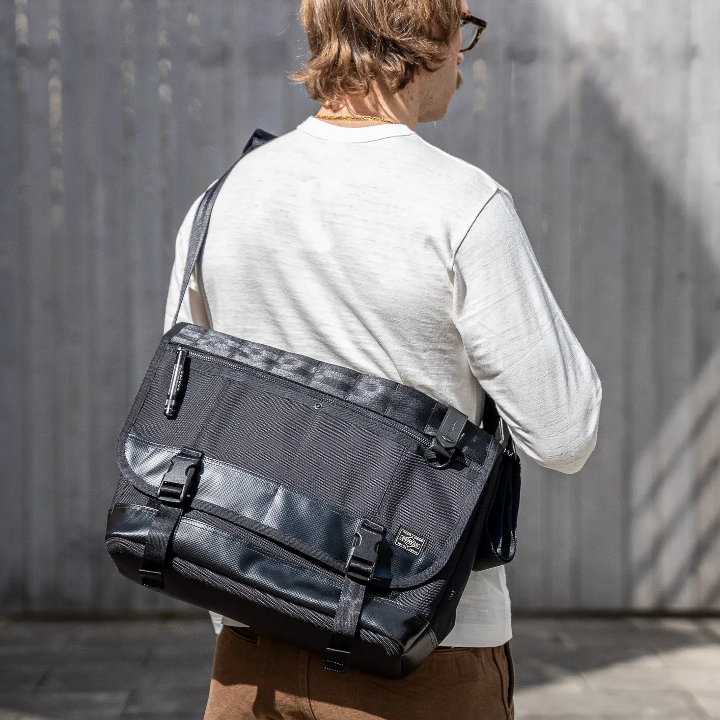 Porter Yoshida HEAT Messenger Bag - Black Porter Yoshida HEAT Messenger Bag - Black