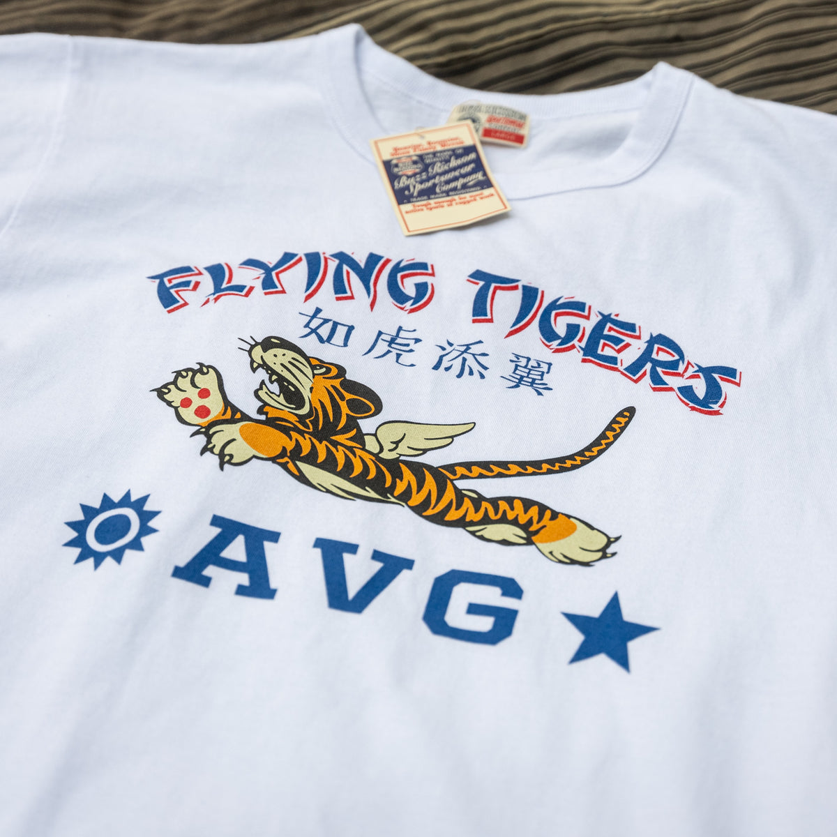 Buzz Rickson s Flying Tigers 8oz Loopwheeled T Shirt White