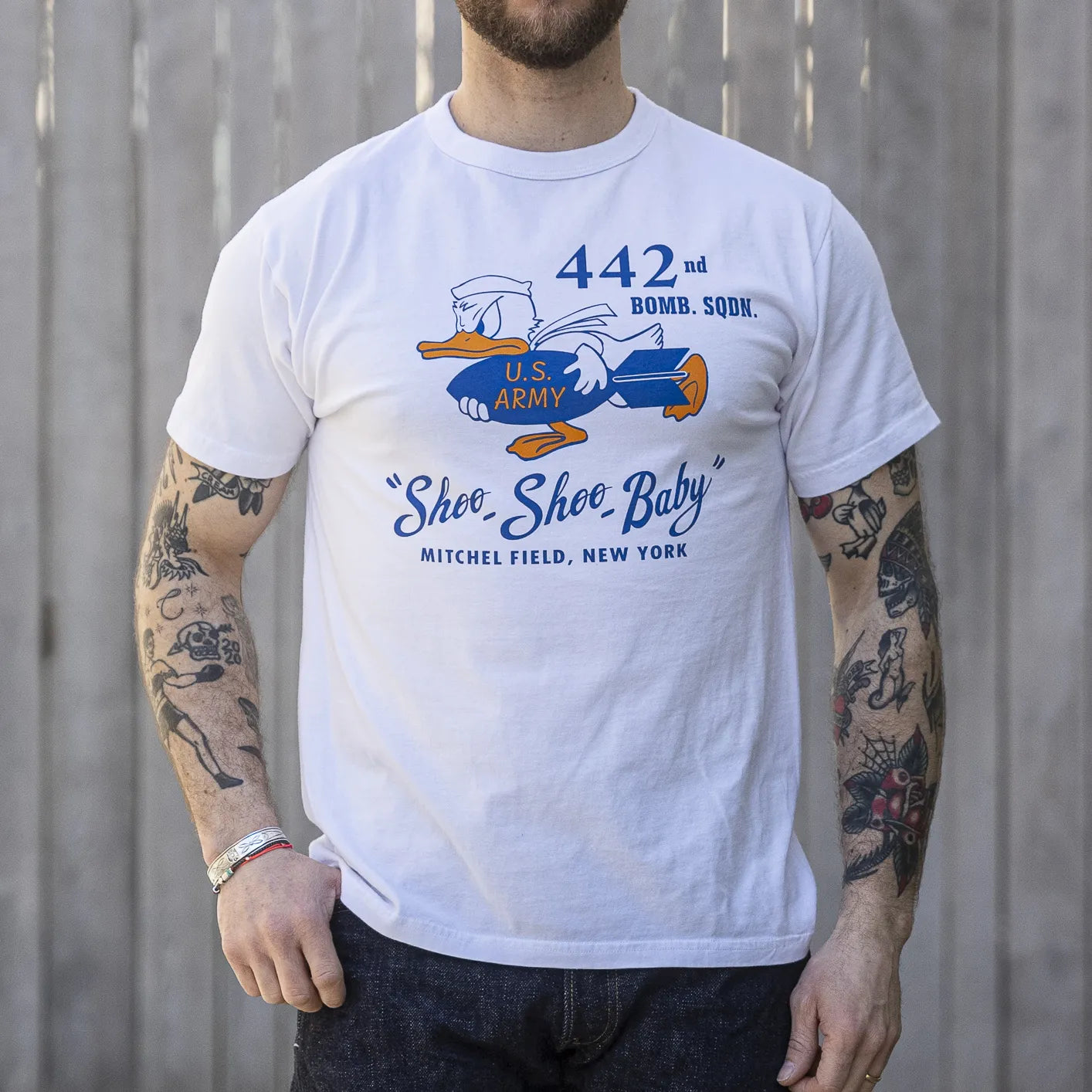 Buzz Rickson 442nd Bomb SQ T-Shirt – WWII Donald Duck White Tee Buzz Rickson 442nd Bomb SQ T-Shirt – WWII Donald Duck White Tee