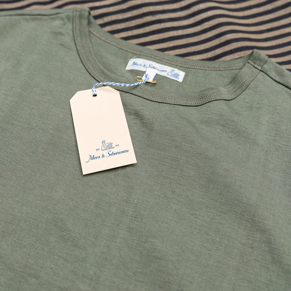 Merz b. Schwanen 215 8,6oz Loopwheeled T-Shirt – Army Green