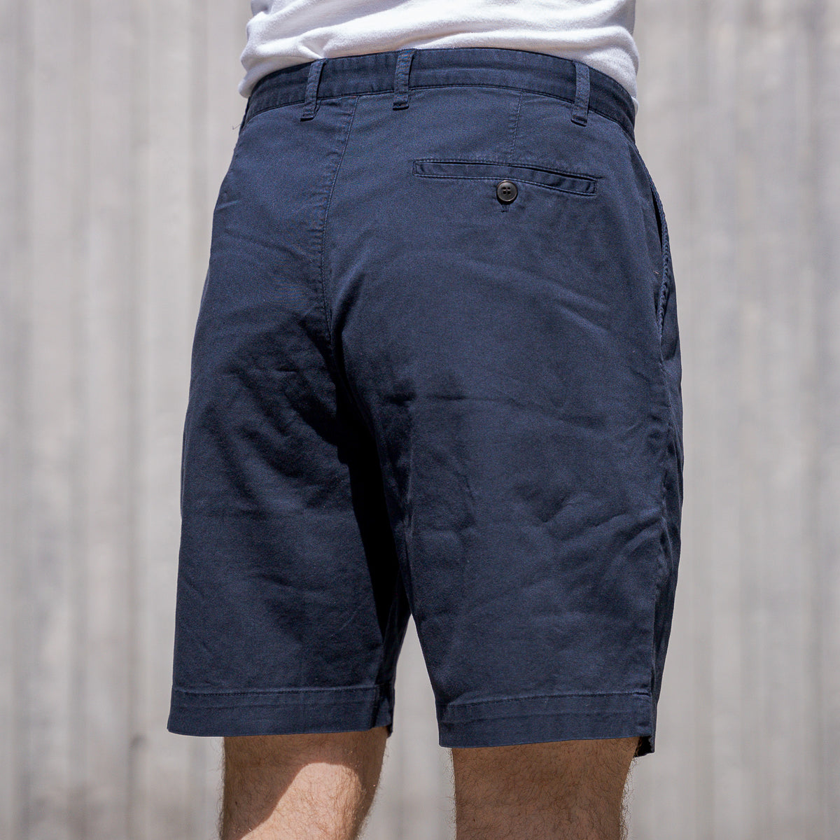 Sunspel Pleated Twill Shorts – Dark Stone