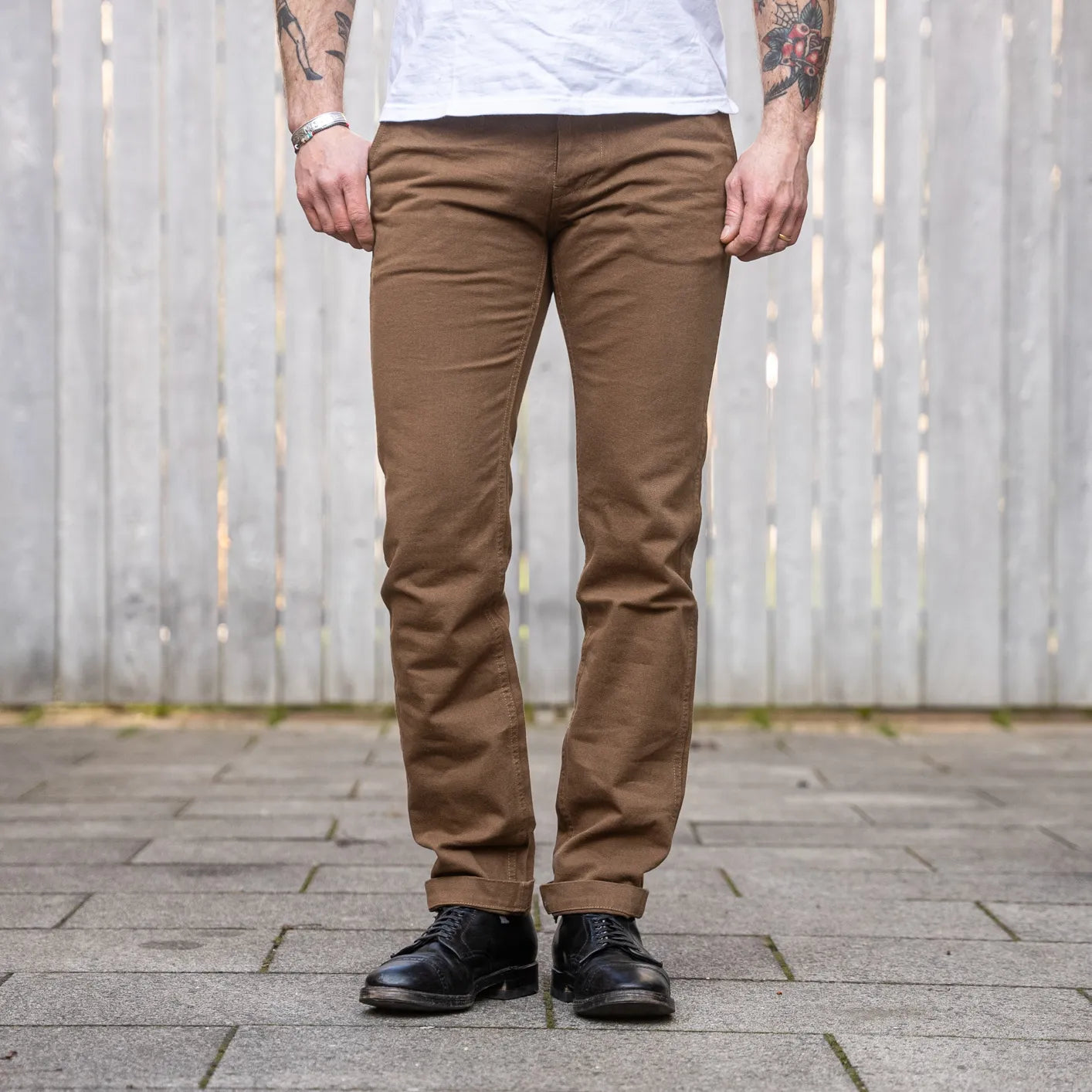 UES 13oz Selvedge Slub Chino Slim Tapered – Made in Japan UES 13oz Selvedge Slub Chino Slim Tapered – Made in Japan