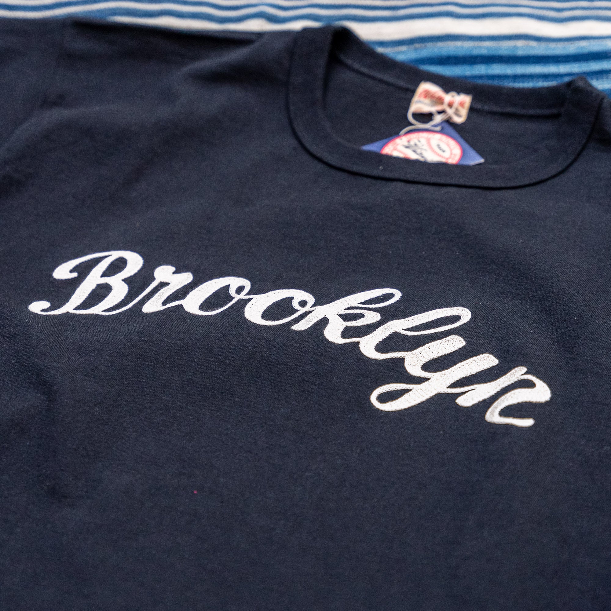 Whitesville “Brooklyn” Chainstitch Embroidery Heavy Sweat T-Shirt – Bl