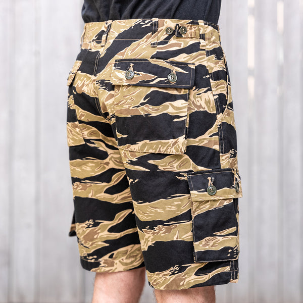 Buzz Rickson’s Gold Tiger Camouflage Cargo Shorts