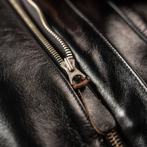 Buzz Ricksons William Gibson A2 Leather Jacket Horsehide Black close up puller zipper