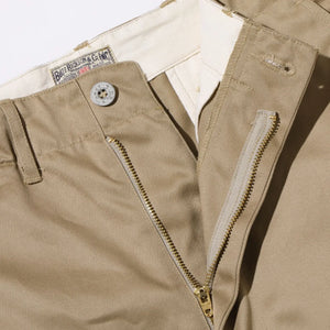 Buzz Ricksons 8oz 1945 Early Military Chino Shorts Beige Wide Straight close up zip fly