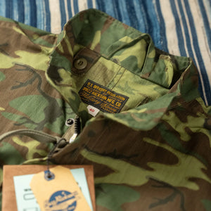 Buzz Ricksons Type M65 ERDL Water Repellent Civilian Model Parka Camouflage detail collar