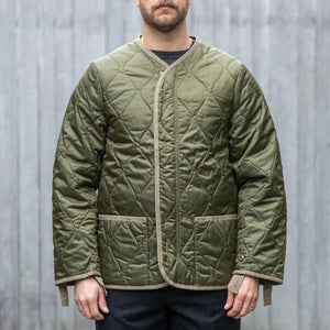 Buzz Ricksons Type M65 Liner Jacket Olive worn front