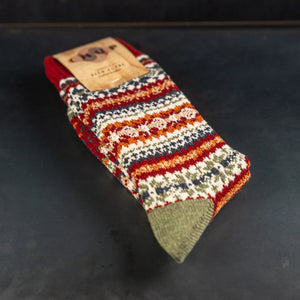 Chup Socks Fair Snow Crimson Wool