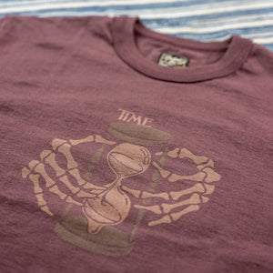 Dalees 7oz 1940s Loopwheeled Time Tshirt Maroon