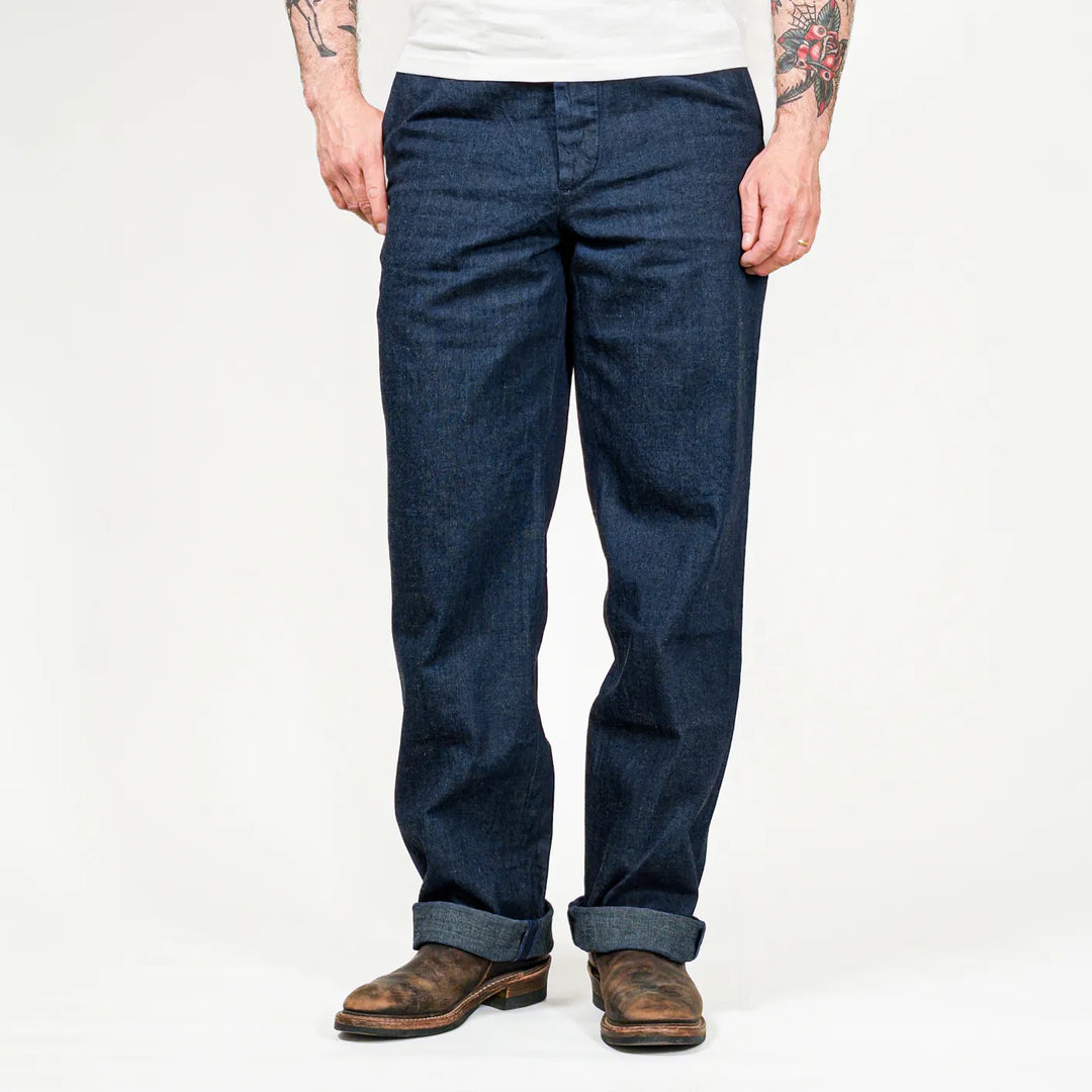 Deluxeware 946A 11oz Painter Denim MilSpec Trousers Indigo worn front