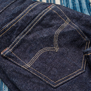 Deluxeware DX7022 22 ounce Heavyweight Selvedge Jeans Regular Straight detail pocket stitching