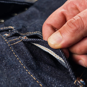 Deluxeware DX7022 22 ounce Heavyweight Selvedge Jeans Regular Straight close up selvedge detail