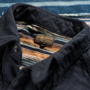 Deluxeware 1940s Native Border Triple Layer Flannel Shirt Navy close up collar and neck label