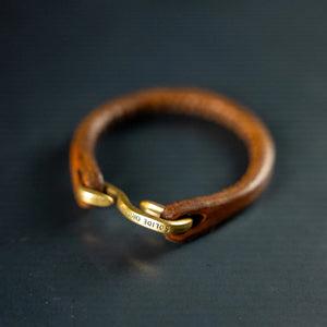 Deluxeware Steerhide Brown Leather Bracelet Solid Brass Hook close up closure