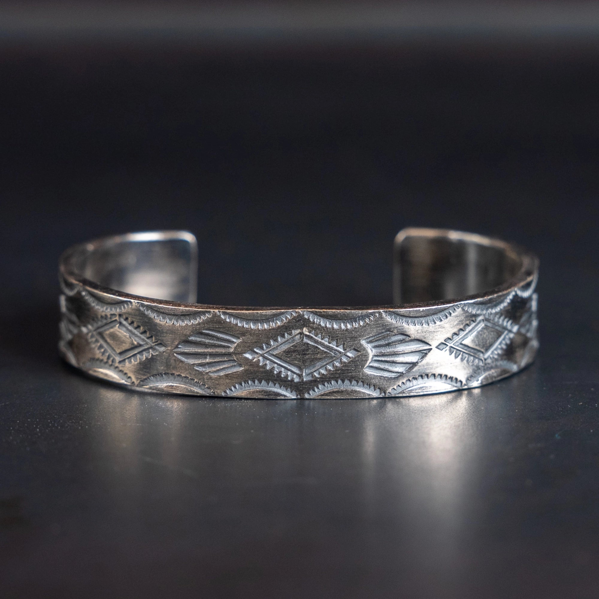 950 silver bracelet with solid opal rectangular shape