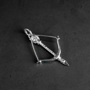 First Arrow’s Bow & First Arrow Pendant – 950 Silver / P-223 (S)