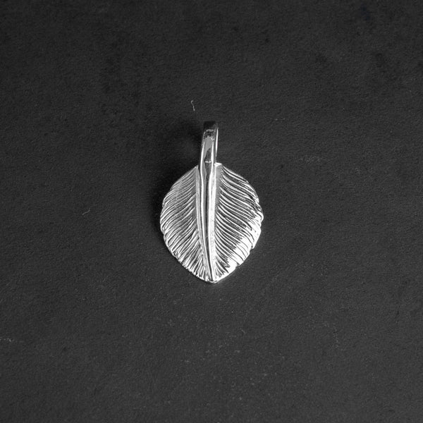 First Arrow’s Heartfeather Pendant – 950 Silver / P-523R (M)