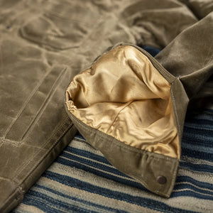 Freenote 10oz Waxed Canvas Riders Jacket Rust close up lining sleeve
