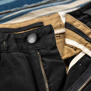 Freenote 11oz Yarn Dyed Shifter Pants Black close up closure