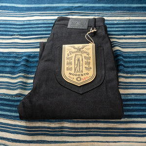 Freenote Cloth Modesto 14oz Yoshiwa Selvedge Jeans Black Grey Wide Straight folded