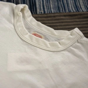 Fullcount 5222LPT9 8oz Flat Seam Hold Fast Stay True Longsleeve White Loopwheeled detail collar