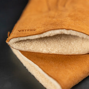 Hestra Bernard Shearling Gloves Cork close up lining