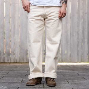 Indigofera 13oz Smithson Canvas Duke Pants Ecru Wide Straight worn front