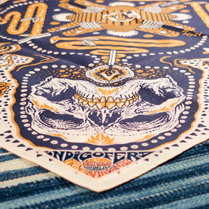 Indigofera Tarot 13 Bandana Off White Blue detail