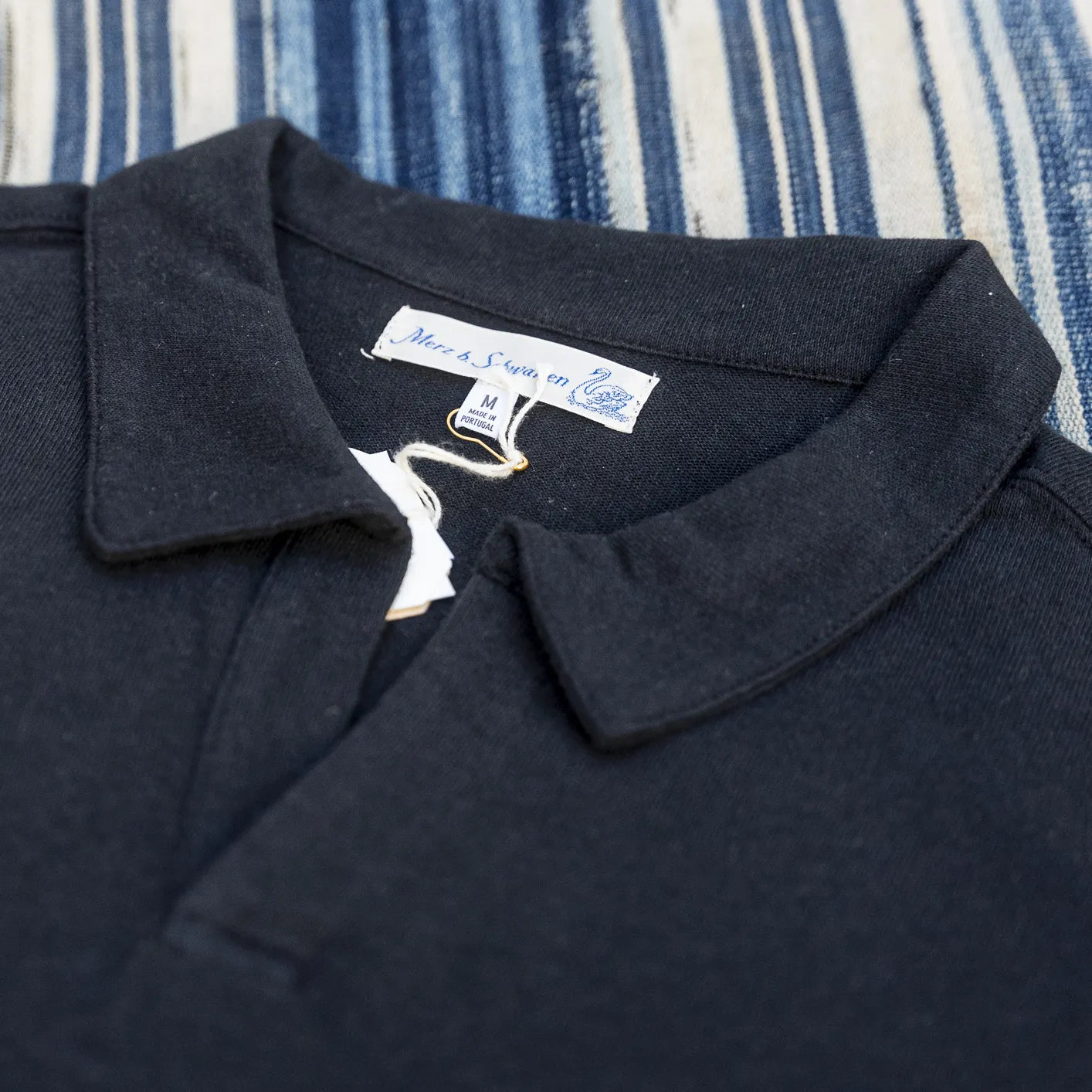 Merz Schwanen Linen Polo Shirt Deep Black – 4oz Summer Essential