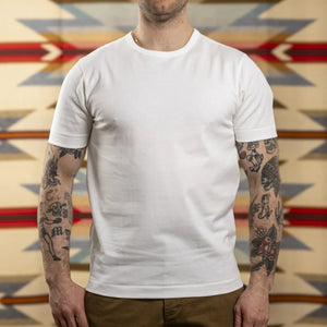 Merz b Schwanen 2M15 7oz Midcentury Tshirt White Front worn