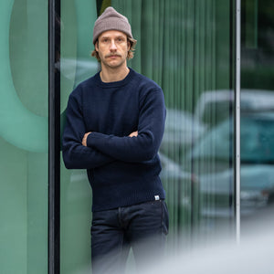 Merz b. Schwanen Merino x Cashmere Crewneck Sweater – Dark Navy / LOCC01