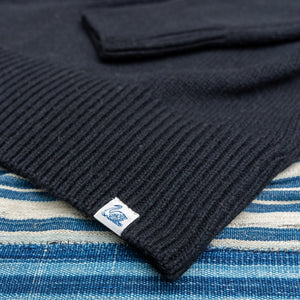 Merz b. Schwanen Merino x Cashmere Turtleneck Sweater – Deep Black / LOCT01