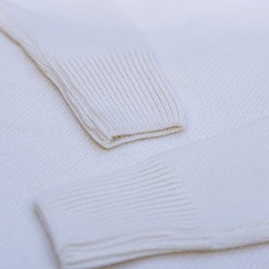 Merz b. Schwanen Merino x Cashmere Turtleneck Sweater – Nature White / LOCT01