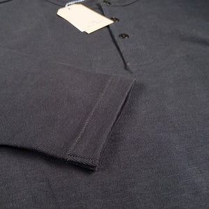 Merz b Schwanen 2S08 11oz Heavy Loopwheeled Henley Charcoal detail cuff
