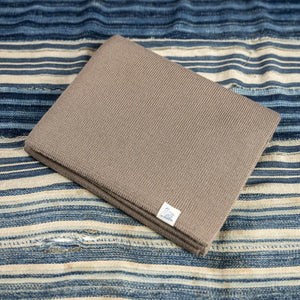 Merz beim Schwanen Merino Scarf Grain MWSC01 folded