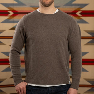 Merz b Schwanen Merino Silk Cashmere Knitted Long Sleeve Grain worn front