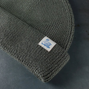 Merz b Schwanen Merino Wool Beanie Olive detail swan label