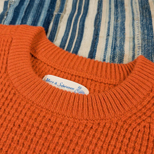 Merz b Schwanen Merino Wool Cashmere Waffle Sweater Rust detail crew neck