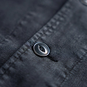 Merz b Schwanen Original Fibres 12oz Cropped Linen Work Jacket Black close up button