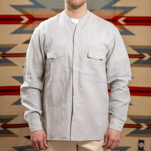 MotivMfg Superfine Linen Broadcloth Mikhail Shirt Light Grey Chambray worn front