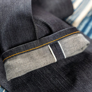 Naked and Famous 14oz Left Hand Twill Selvedge Jeans True Guy Regular Straight detail selvedge