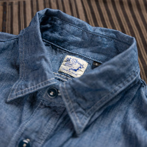 OrSlow 8070 1940s 4oz Chambray Work Shirt Blue close up collar