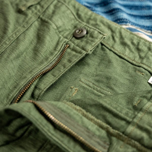 OrSlow Women US Army Fatigue Pants Olive Cropped close up zip fly