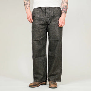 OrSlow 513 40s U S Navy Sumi Coated Linen Utility Trousers Black Wide Straight worn front