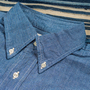 OrSlow 8112 4 ounce Small Check Chambray Button Down Shirt Indigo close up collar