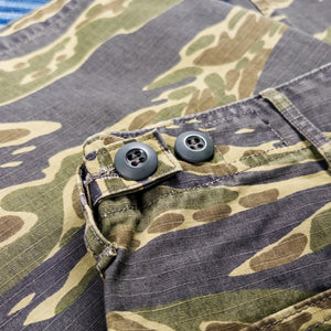 OrSlow 7002 US Army Fatigue Shorts Tiger Camo detail side adjuster
