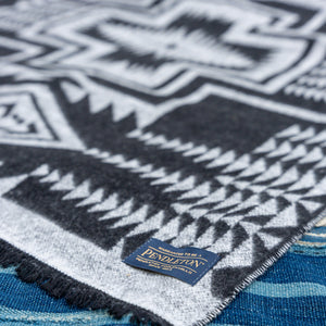 Pendleton Oversized Wrap – Harding / Black