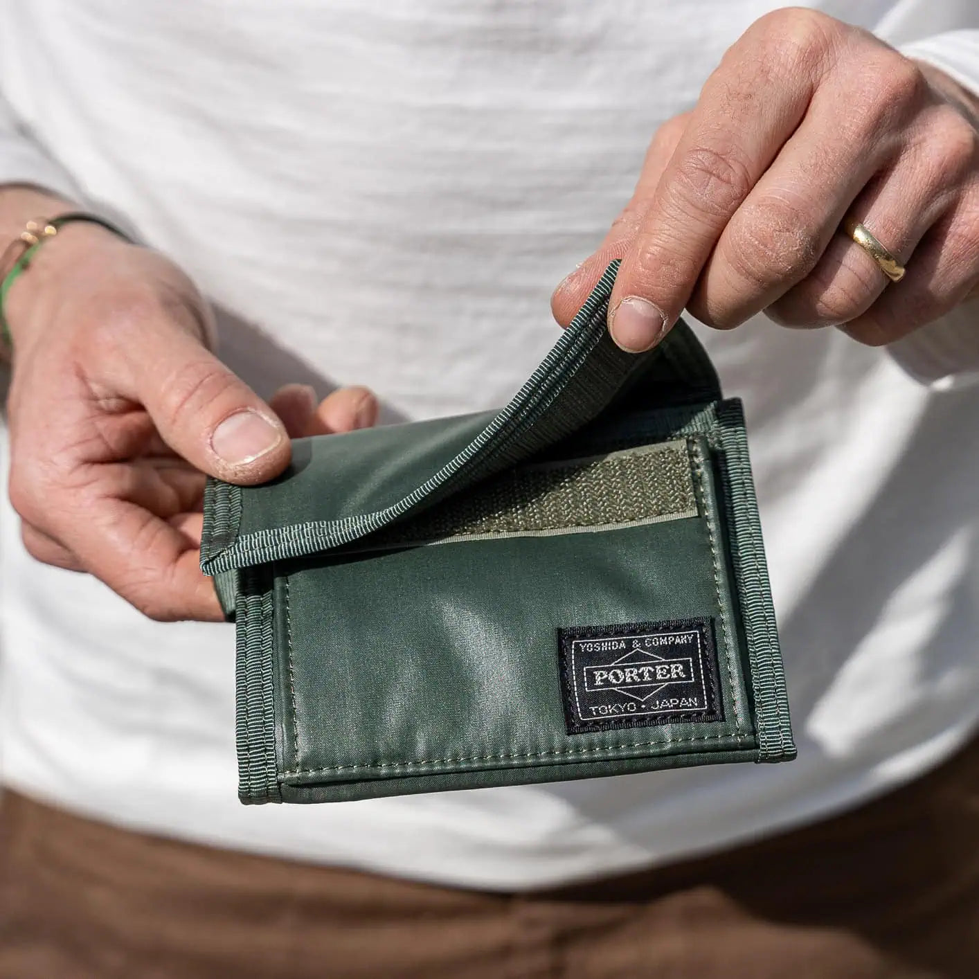 Porter Yoshida Capsule Wallet – Khaki Porter Yoshida Capsule Wallet – Khaki