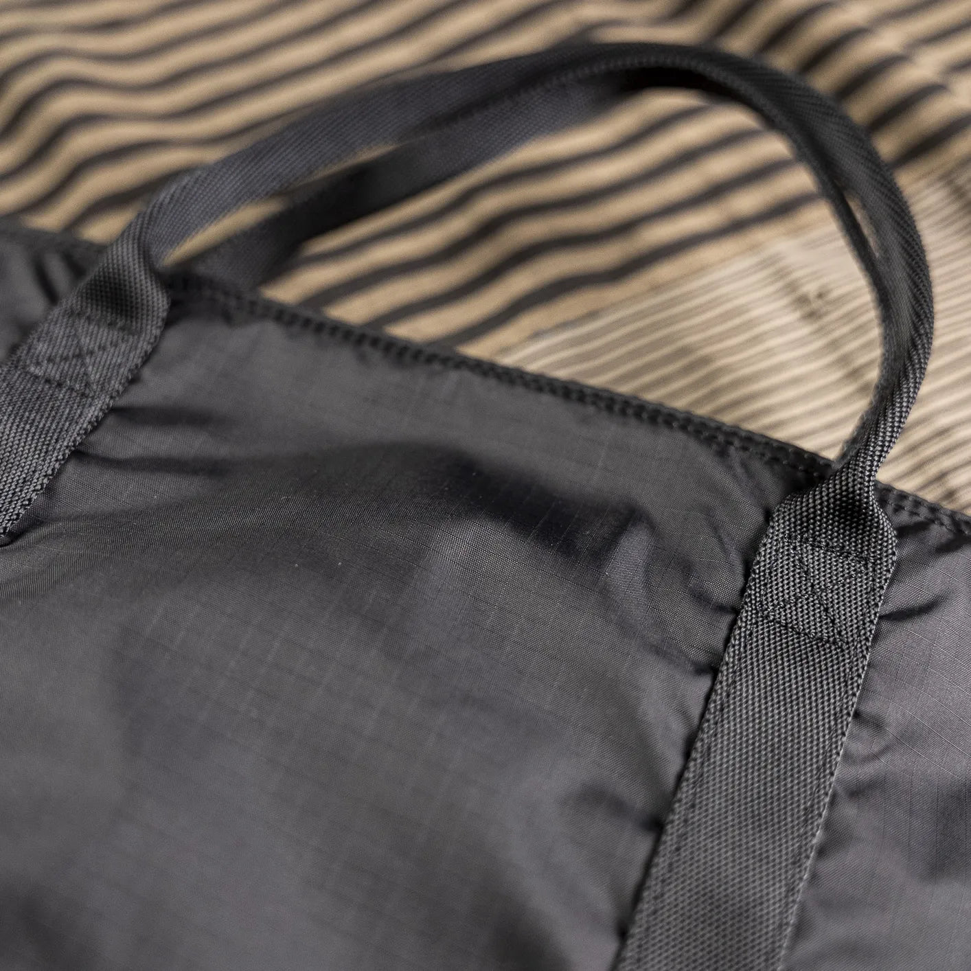 Porter FLEX 2Way Tote Bag – Black Nylon Ripstop Packable Japan Porter FLEX 2Way Tote Bag – Black Nylon Ripstop Packable Japan